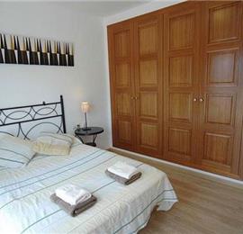 4 Bedroom Villa with Pool in Costa Teguise, Sleeps 6-8